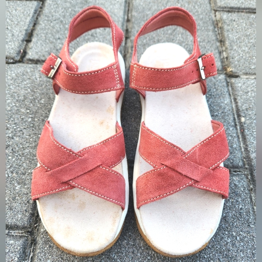 Lands End Coral/Washed Red Suede Ankle Strap Walking Sandals 7